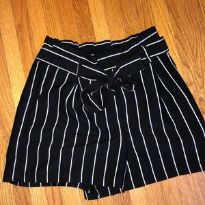 Cute and comfy shorts with pockets